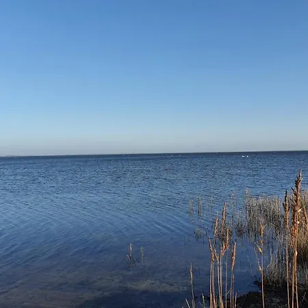 Haus Am Bitte Sehr ! Апартаменты Klausdorf (Vorpommern-Rugen)