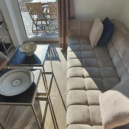 Haus Am Bitte Sehr ! Apartment Klausdorf (Vorpommern-Rugen)