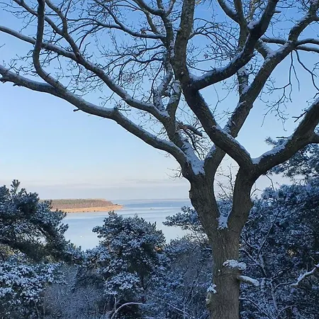 Haus Am Bitte Sehr ! * Klausdorf (Vorpommern-Rugen)